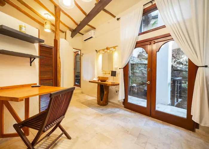 Hidden Cenote Sanctuary Sacbe - 2br On 5th Ave Apartamento